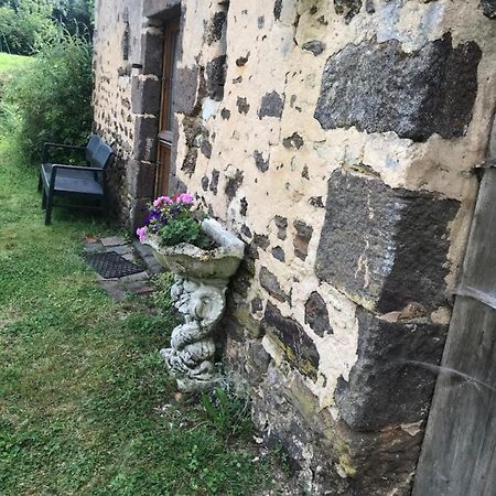 Reveil Aux Chants Des Oiseaux Asse-le-Riboul Exteriör bild